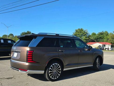 New 2026 Hyundai Palisade Calligraphy FWD image 8
