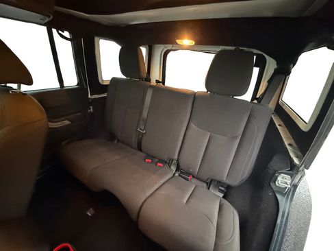 Used 2017 Jeep Wrangler Unlimited Sport w/ Quick Order Package 24S image 15