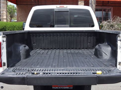 Used 2016 Ford F250 Lariat w/ Lariat Ultimate Package AWD/4WD image 8