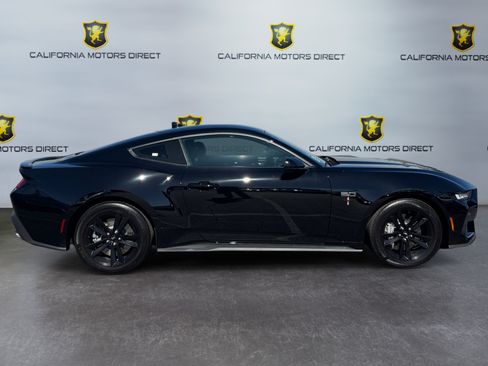 Used 2024 Ford Mustang GT RWD image 6