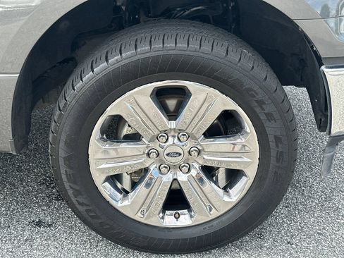 Certified 2018 Ford F150 XLT w/ Equipment Group 302A Luxury AWD/4WD image 14