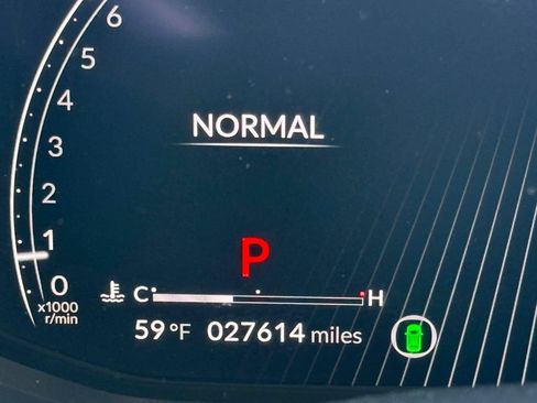 Used 2024 Acura MDX SH-AWD w/ Advance Package image 21