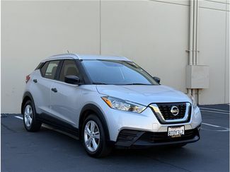 Used 2018 Nissan Kicks S FWD video 1
