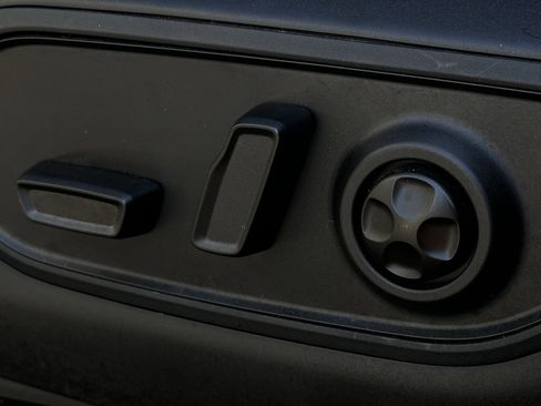 Used 2021 Jeep Grand Cherokee L Limited image 14