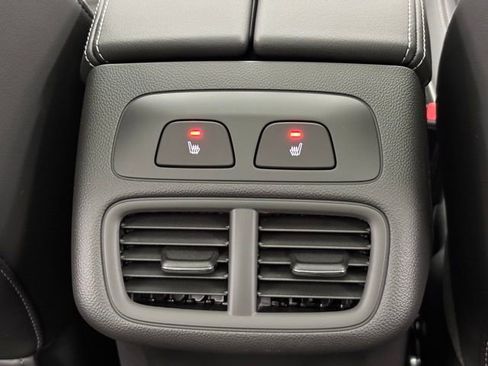 New 2026 Buick Envision Avenir image 7