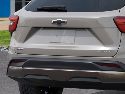 New 2026 Chevrolet Trax ACTIV w/ Driver Confidence Package FWD image 14
