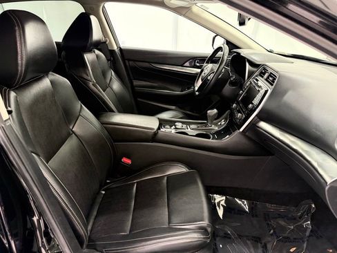 Used 2020 Nissan Maxima 3.5 SL FWD image 21