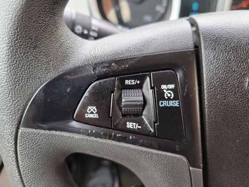 Used 2017 Chevrolet Equinox LS FWD image 14