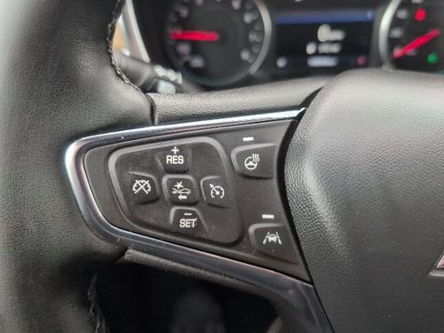 Used 2024 Chevrolet Equinox Premier image 26