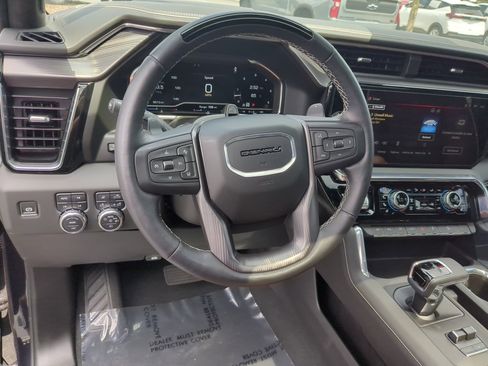 Used 2025 GMC Sierra 1500 Denali Ultimate AWD/4WD image 18