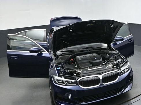 New 2026 BMW 330i Sedan w/ Convenience Package RWD image 52