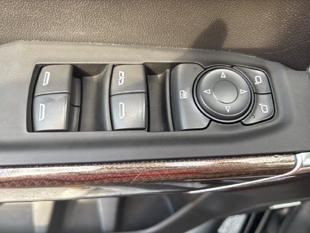 Used 2021 Chevrolet Silverado 1500 RST w/ Redline Edition AWD/4WD image 15