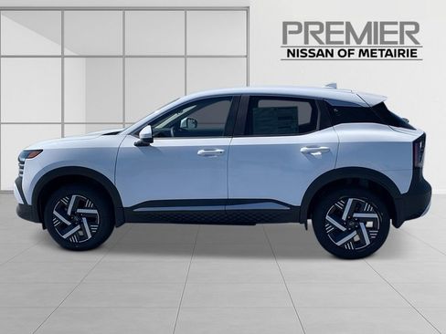 New 2026 Nissan Kicks SV image 3