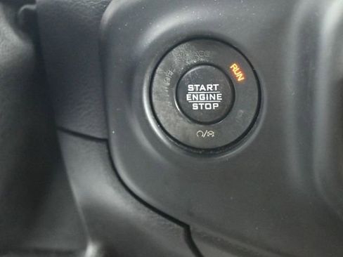 Used 2018 Jeep Wrangler Unlimited Rubicon AWD/4WD image 23