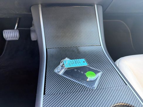 Used 2019 Tesla Model 3 Mid Range RWD image 21