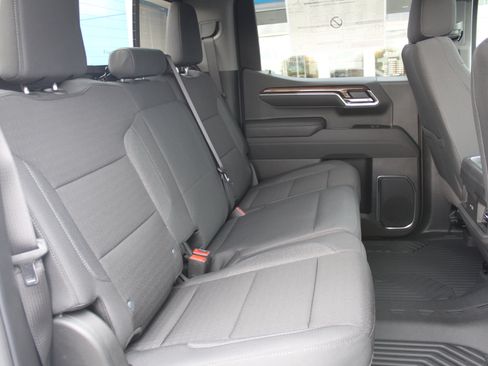 New 2026 Chevrolet Silverado 1500 LT Trail Boss w/ Convenience Package II image 17