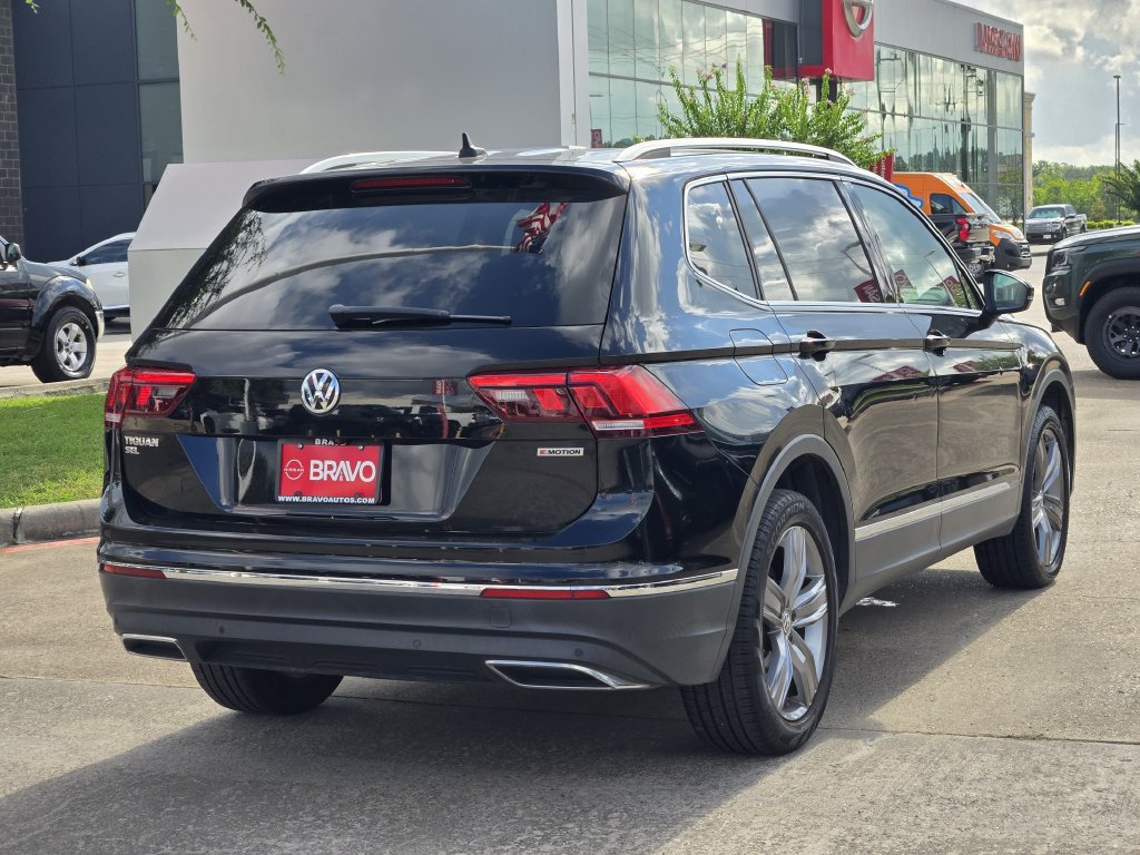 Used 2021 Volkswagen Tiguan SEL AWD/4WD image 4