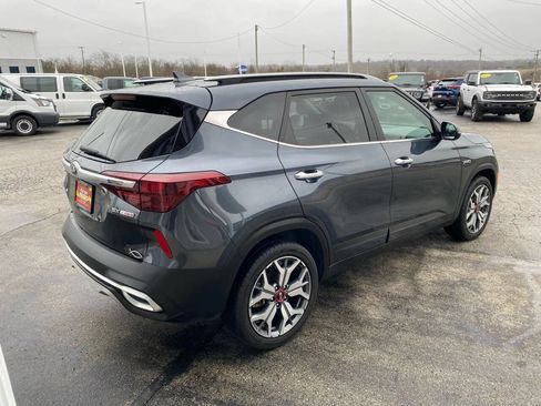 Used 2021 Kia Seltos SX w/ SX Sunroof Package AWD/4WD image 7