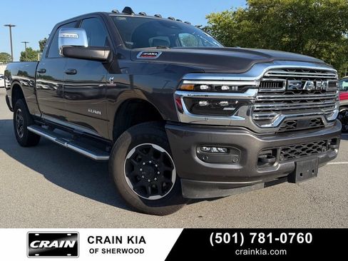 Used 2025 RAM 3500 Laramie AWD/4WD image 1