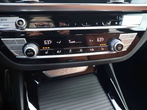 Used 2021 BMW X3 sDrive30i w/ M Sport Package image 21
