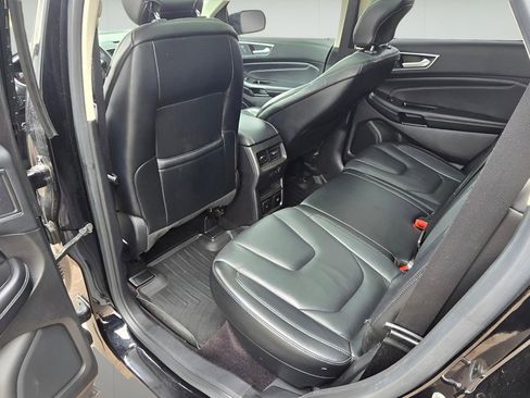 Used 2016 Ford Edge Titanium w/ Equipment Group 301A image 29