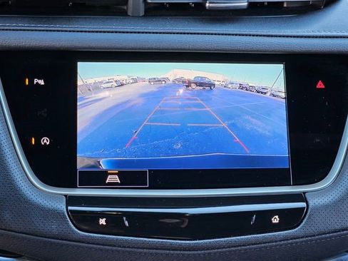 Used 2025 Cadillac XT5 Premium Luxury FWD image 21