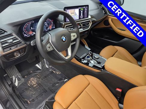 Used 2023 BMW X4 xDrive30i image 10