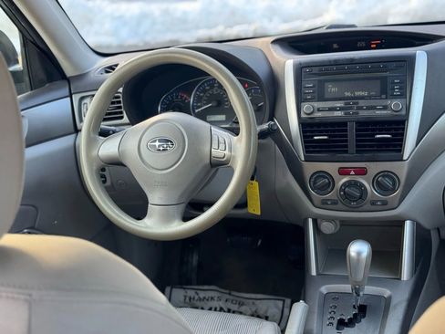 Used 2010 Subaru Forester 2.5X image 20