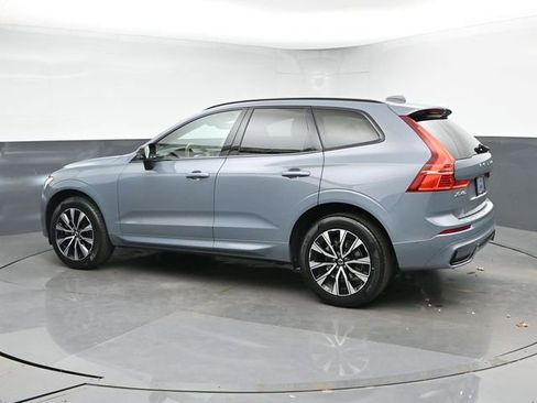 Certified 2023 Volvo XC60 B5 Plus w/ Climate Package FWD image 7