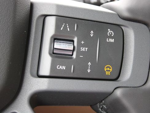 New 2026 Land Rover Defender 110 S AWD/4WD image 20