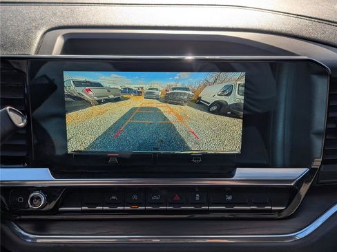 Used 2024 GMC Sierra 1500 SLT image 27