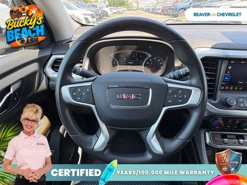 Used 2022 GMC Acadia SLE w/ Driver Convenience Package FWD image 18