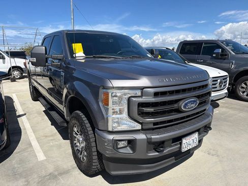 Used 2022 Ford F250 Lariat AWD/4WD image 3