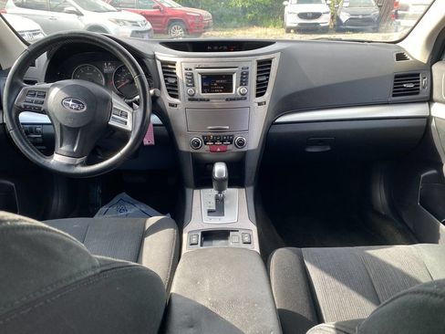 Used 2014 Subaru Outback 2.5i Premium w/ Popular Package #1B AWD/4WD image 18