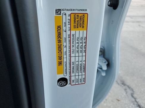 New 2026 GMC Sierra 1500 AT4 w/ AT4 Premium Package image 33