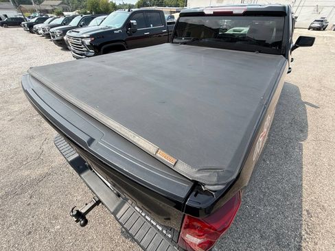 Used 2020 Chevrolet Silverado 1500 Custom w/ Custom Value Package AWD/4WD image 33