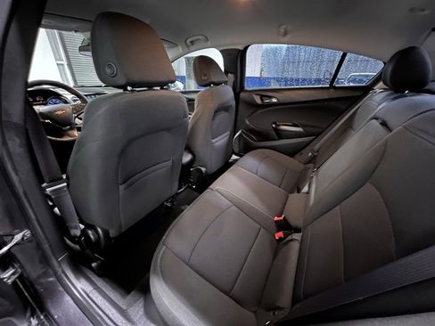 Used 2017 Chevrolet Cruze LT image 15