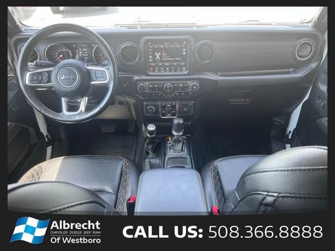Used 2022 Jeep Gladiator Overland AWD/4WD image 23