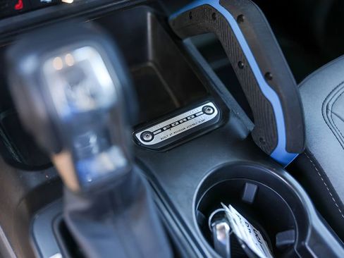 Used 2023 Ford Bronco Black Diamond w/ Sasquatch Package image 19