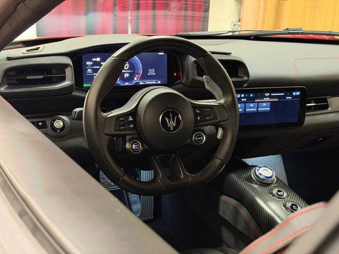 Used 2022 Maserati MC20 Coupe RWD image 18