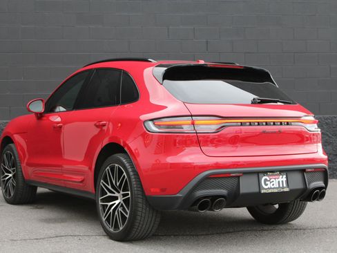 Used 2023 Porsche Macan S image 3