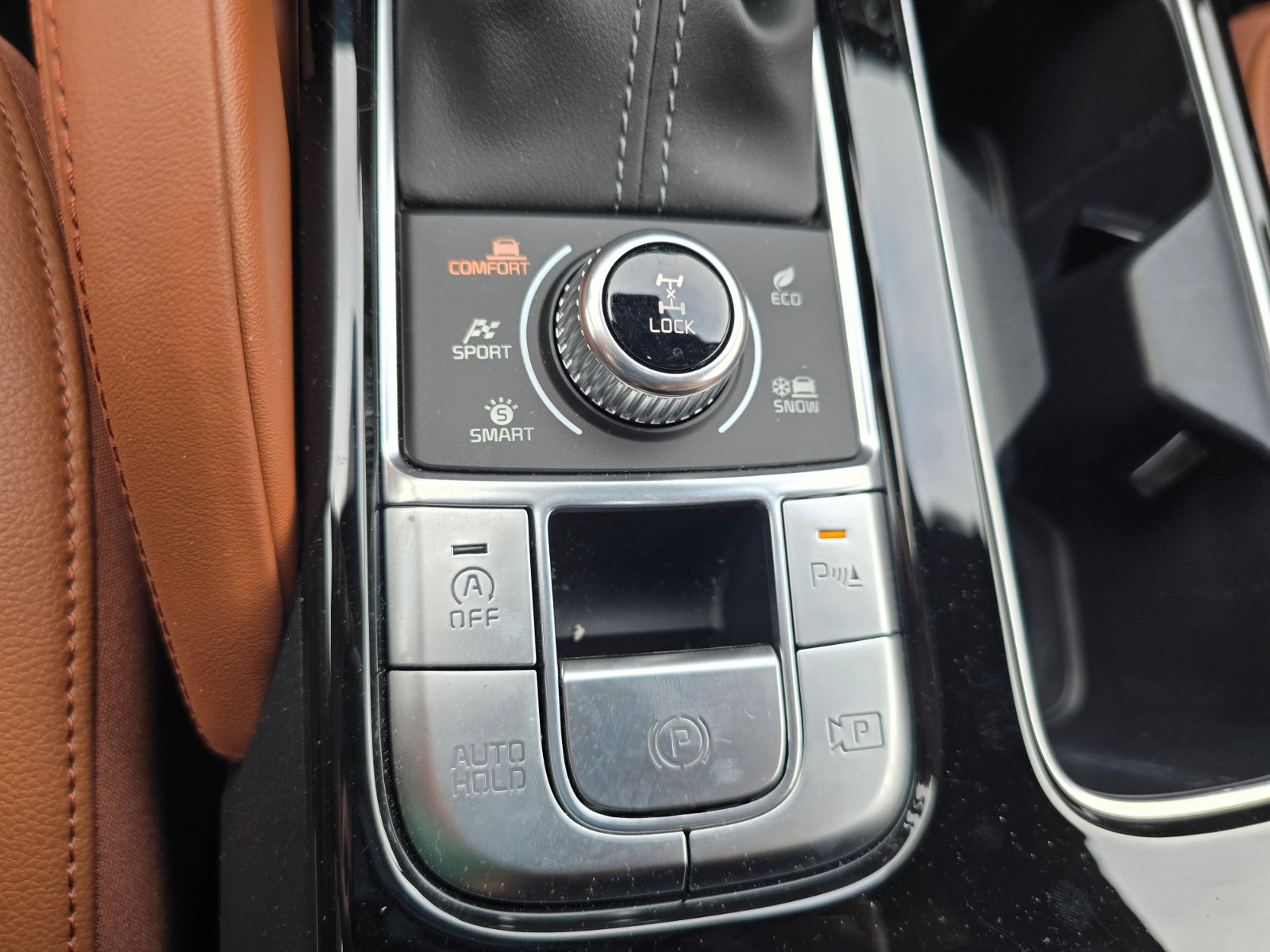 Used 2025 Kia Telluride SX X-Line AWD/4WD image 23