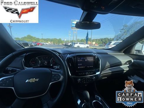 Used 2023 Chevrolet Traverse LT FWD image 10