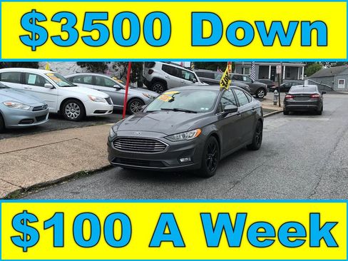 Used 2019 Ford Fusion SE w/ Equipment Group 151A FWD image 1