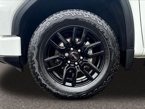 Used 2025 GMC Sierra 1500 Elevation w/ Elevation Premium Package image 25