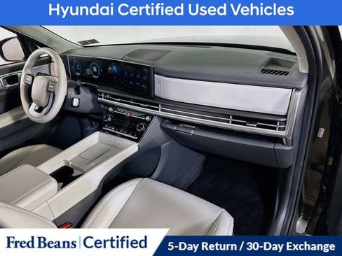 Used 2025 Hyundai Santa Fe SEL AWD/4WD image 14
