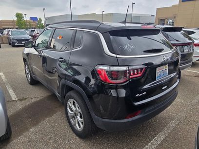 Used 2025 Jeep Compass Latitude w/ Sun & Sound Group