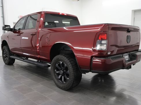 Used 2022 RAM 2500 Big Horn w/ Night Edition image 6