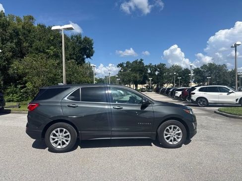 Used 2019 Chevrolet Equinox LT w/ Driver Convenience Package FWD image 8