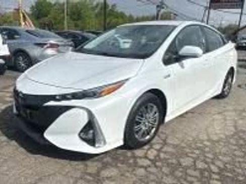 Used 2021 Toyota Prius Prime Limited FWD image 1